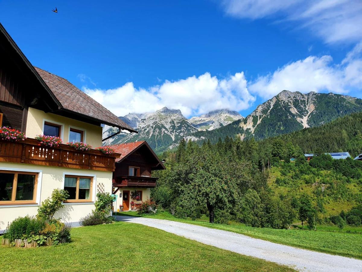Pension Trillerhof Ramsau am Dachstein Exterior photo