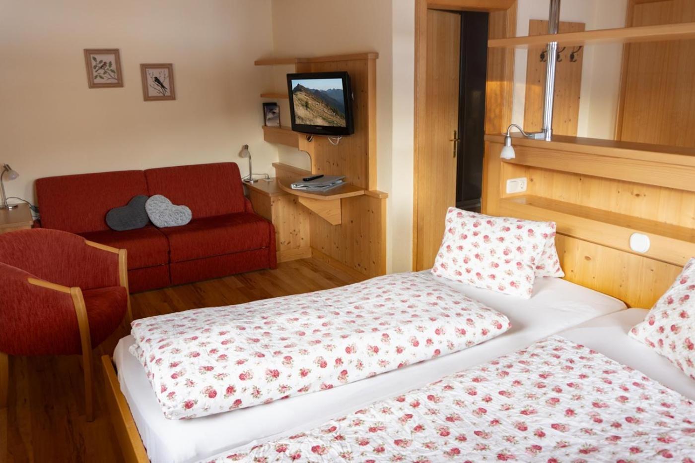 Pension Trillerhof Ramsau am Dachstein Exterior photo